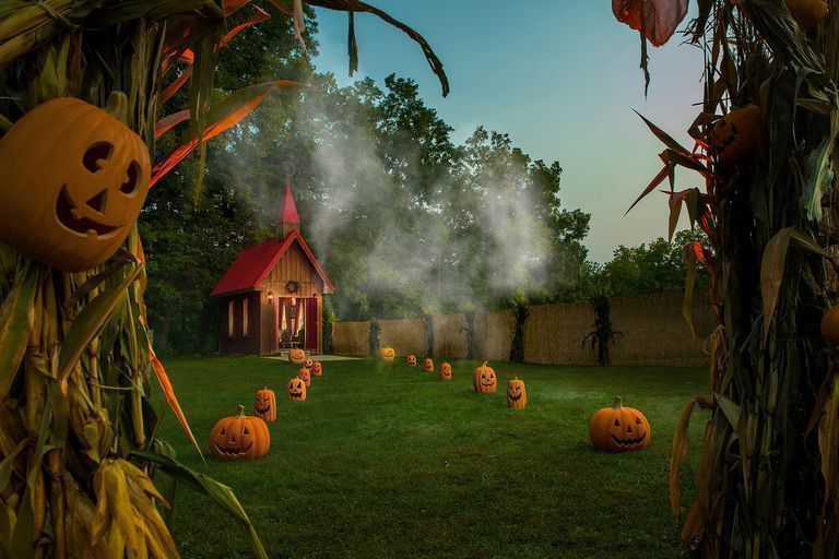 Existe un pueblo que se llama Hell (infierno) en Michigan, y puedes celebrar Halloween desde un Airbnb muy escalofriante