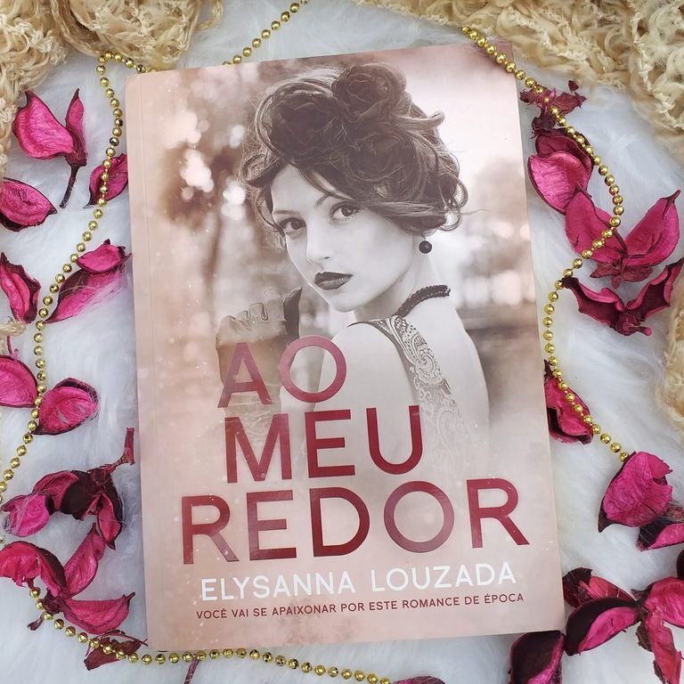 A mi alrededor: Reseña