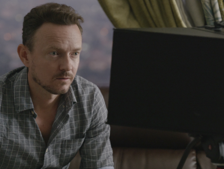 HBO presenta el tráiler oficial de “Q: into the storm”, documental que estrena el 21 de marzo por HBO y HBO GO