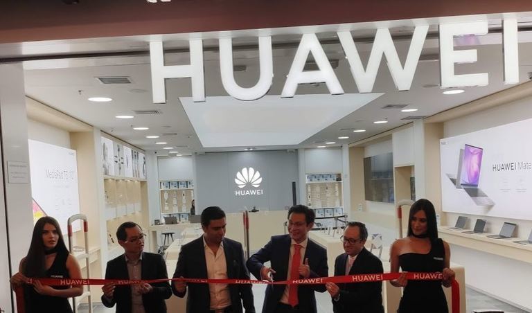 Huawei inaugura su segunda tienda de experiencia en el país