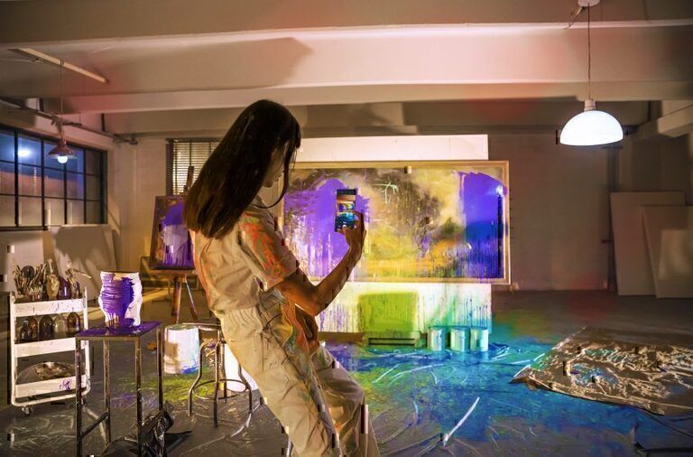 Motorola y Pantone anuncian una asociación de varios años que combina el poder de la tecnología, el color y el diseño