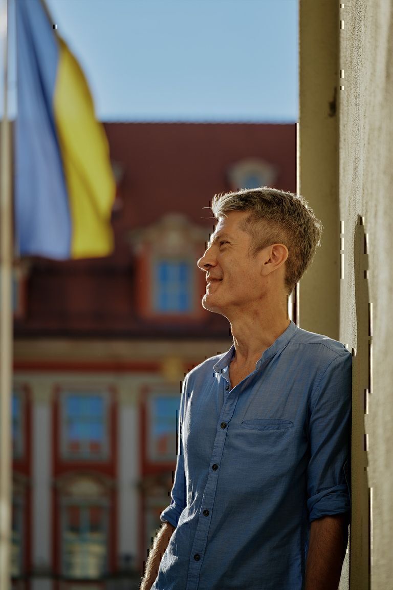 100,000 personas desplazadas de Ucrania han encontrado estancias a través de Airbnb.org