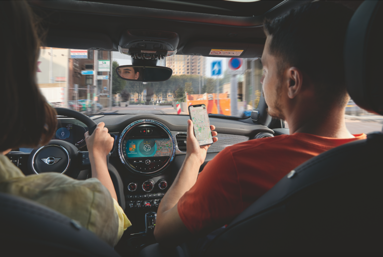 Tres tecnologías y curiosidades que tiene un MINI