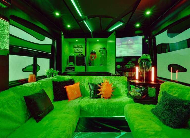 Ahora se puede ir de gira con FERXXO