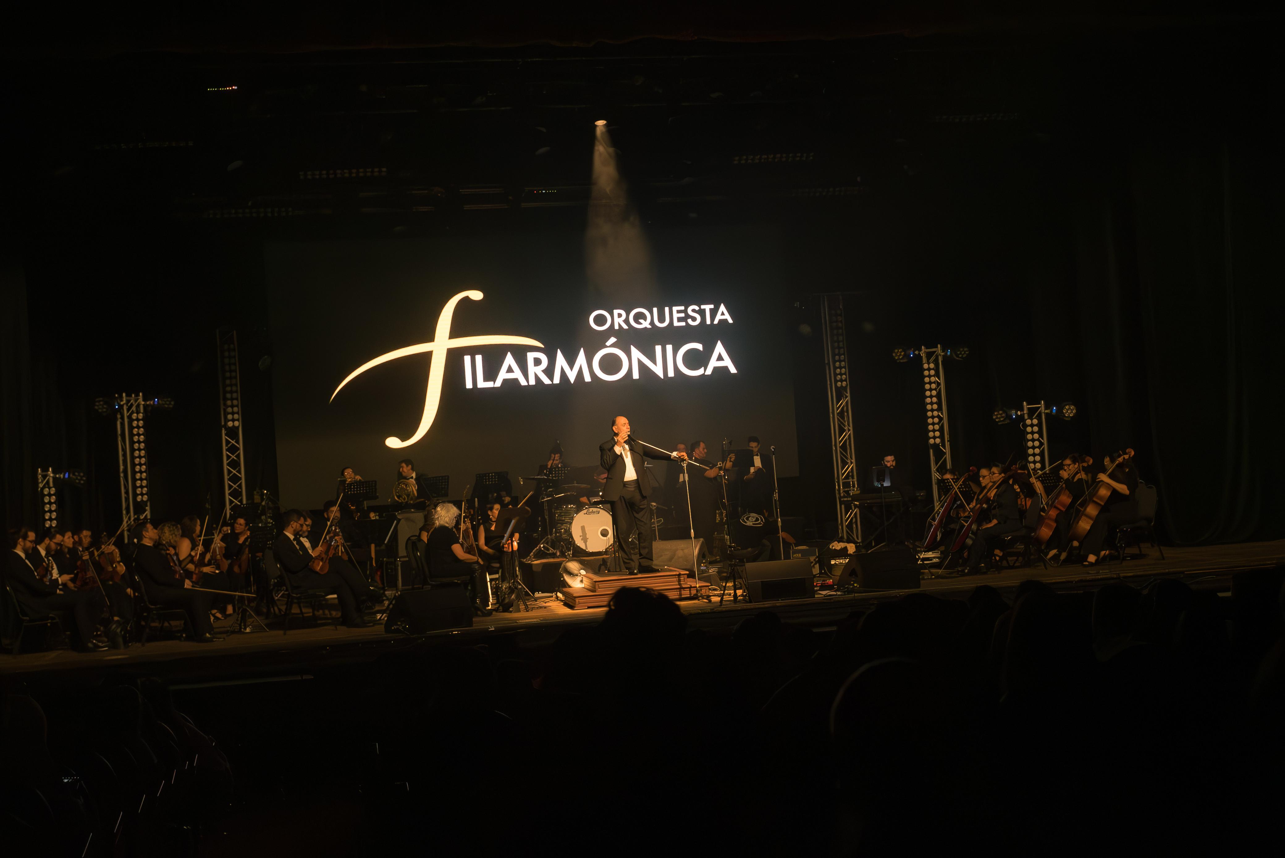 ORQUESTA FILARMÓNICA DE COSTA RICA  PRESENTA CORAZÓN PARTÍO  “LO MEJOR DE ALEJANDRO SANZ”