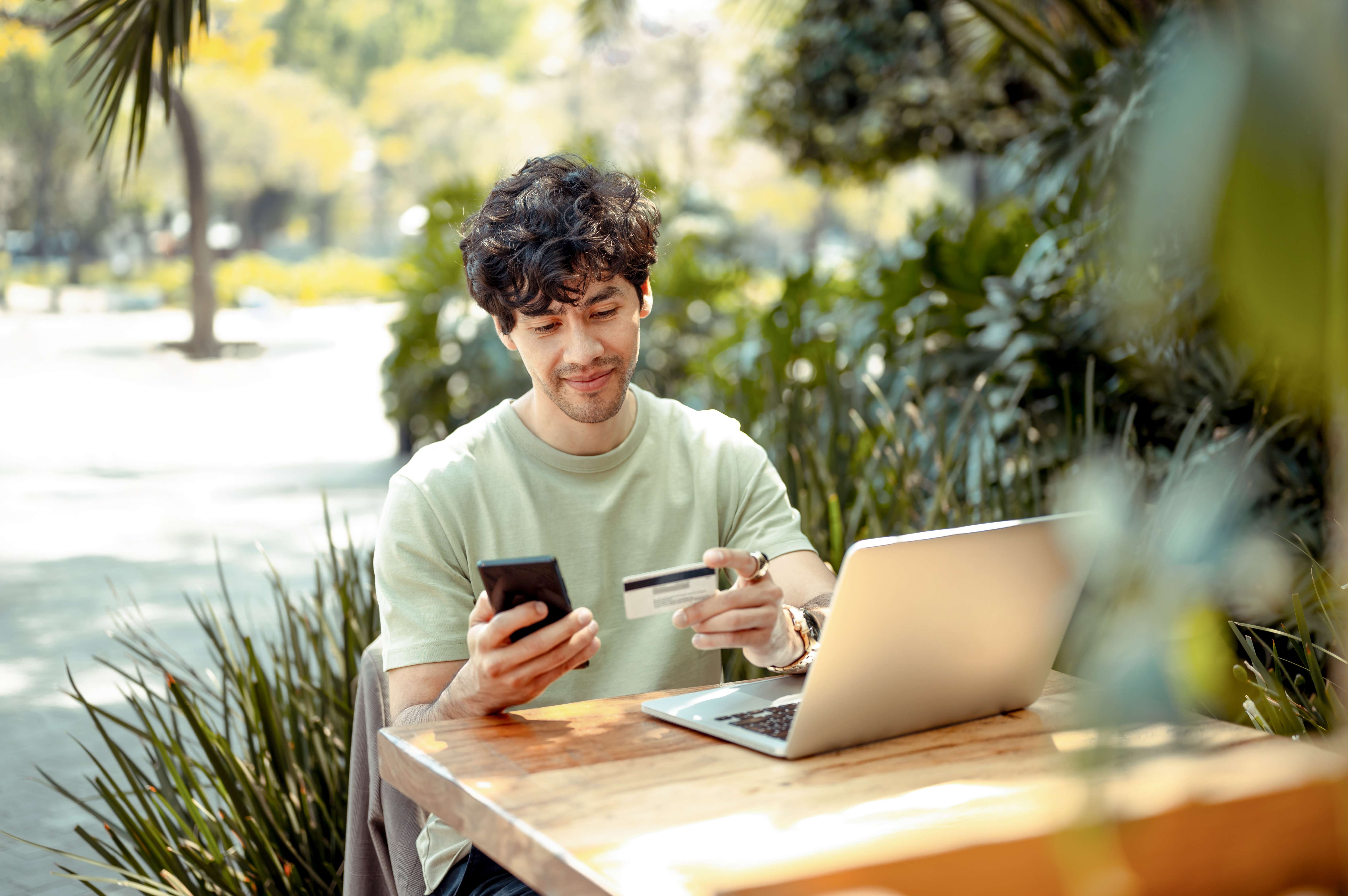 Cada estafador deja un rastro; Visa lo está detectando