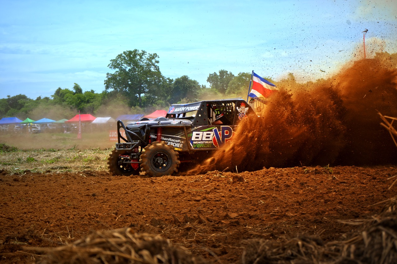 Nueva disciplina de deporte motor llega a Costa Rica con el debut del UltraCross