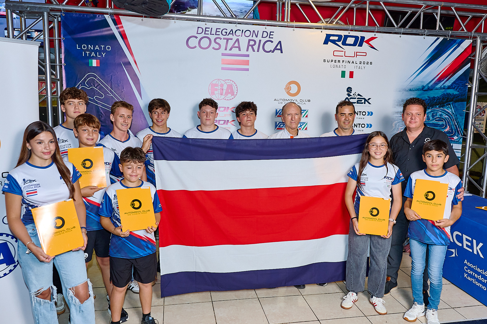 Costa Rica llevará delegación histórica de 14 pilotos a la ROK Cup Superfinal 2026 en Italia