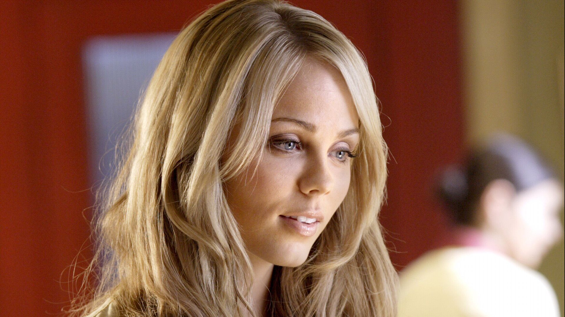 Laura Vandervoort cumple 31 años el día de hoy