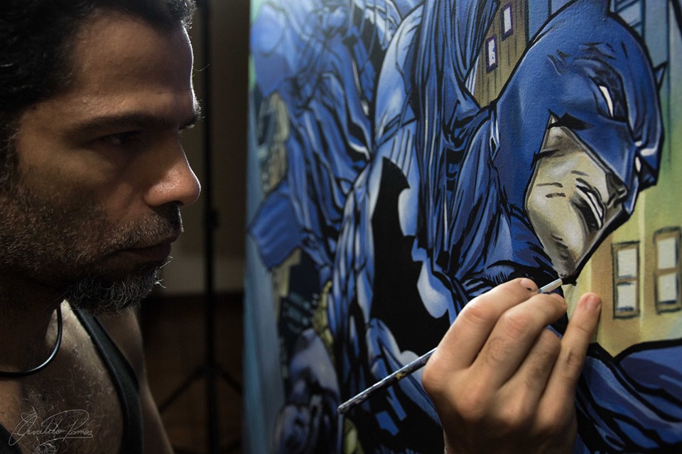 Los superhéroes cobran vida de la mano de Osvaldo Ramos