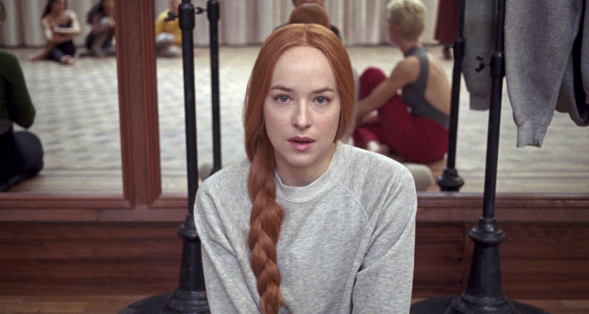 Suspiria: Dakota Johnson fue al psicólogo luego de filmar la película