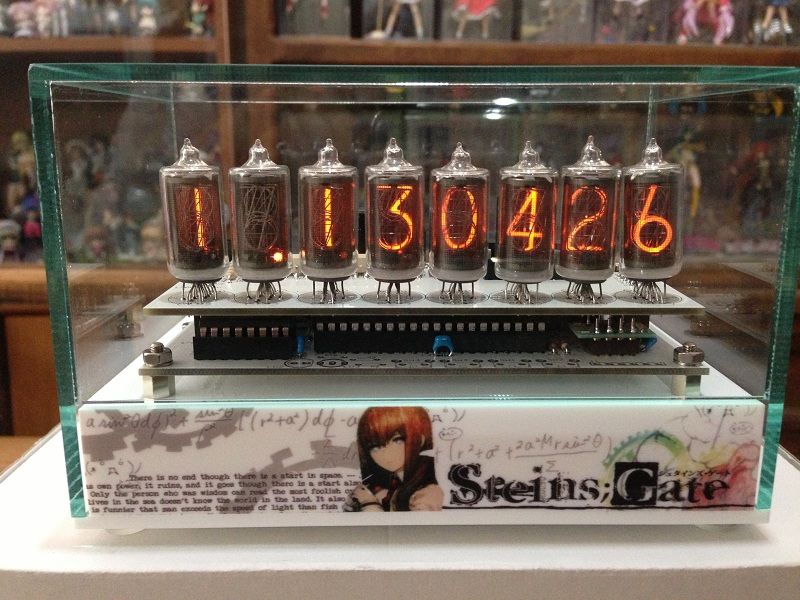 El Medidor de Divergencia de Steins Gate convertido en un hermoso reloj