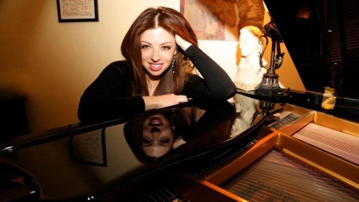 La compositora Pinar Toprak será la encargada de Captain Marvel