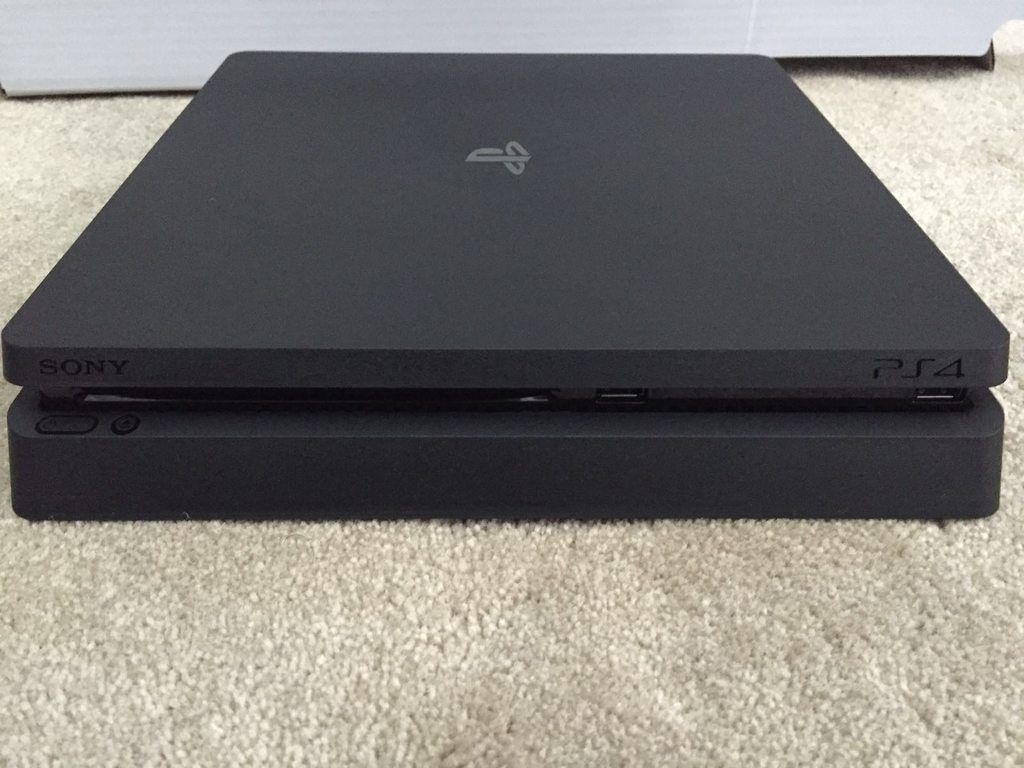 Mira aquí las fotos del supuesto PlayStation 4 Slim