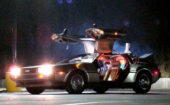 Buenas noticias fans de Regreso al Futuro: el DeLorean volverá a producirse