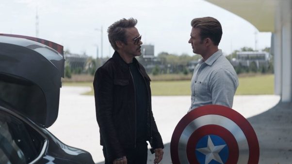 Traer a Tony Stark y a Steve Rogers de vuelta arruinaría Avengers: Endgame, según guionistas
