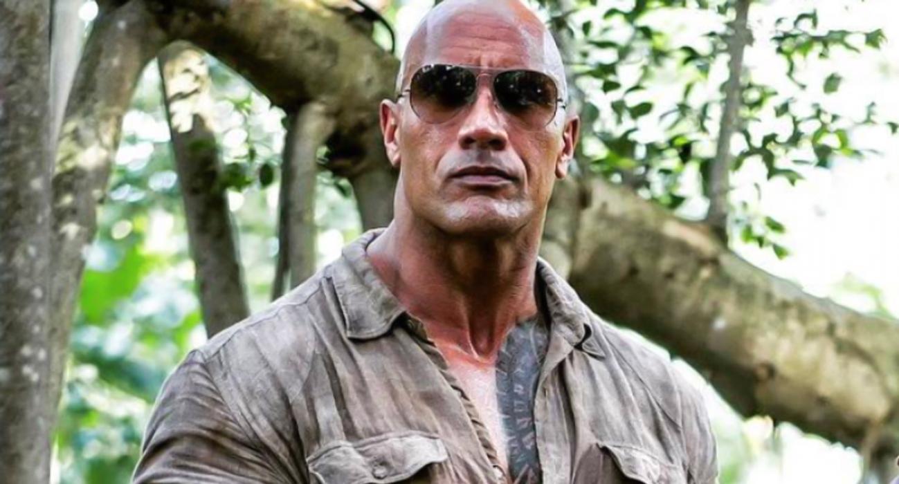Dwayne Johnson nos muestra su fuerza en el rodaje de Jumanji