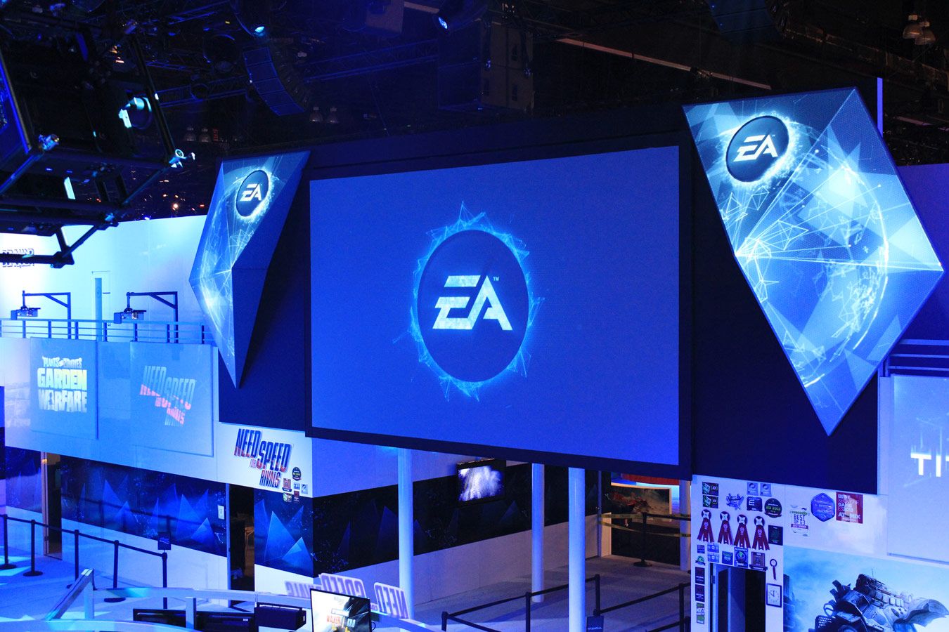 Los servidores de EA con problemas por presunto ataque de hackers
