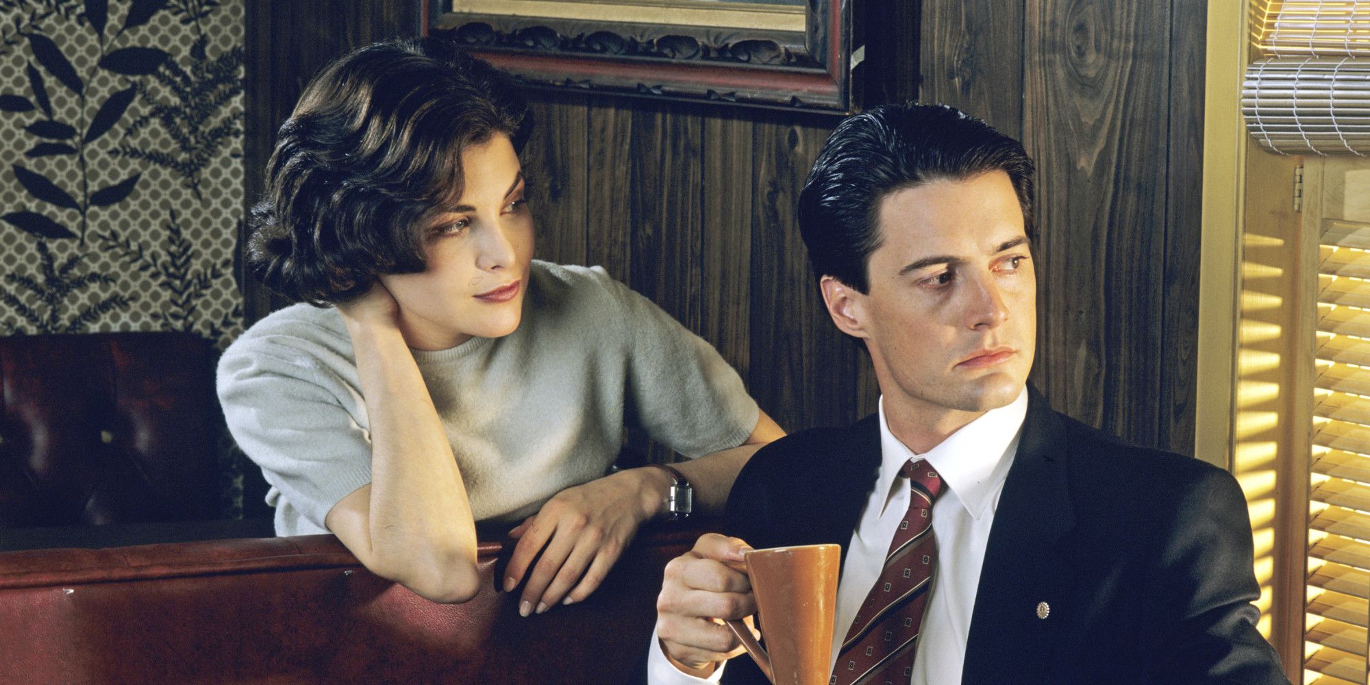 Mira aquí este behind the scenes de Twin Peaks