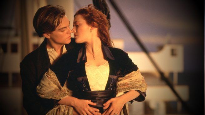 La icónica huella de mano en Titanic es aún visible 2 décadas después
