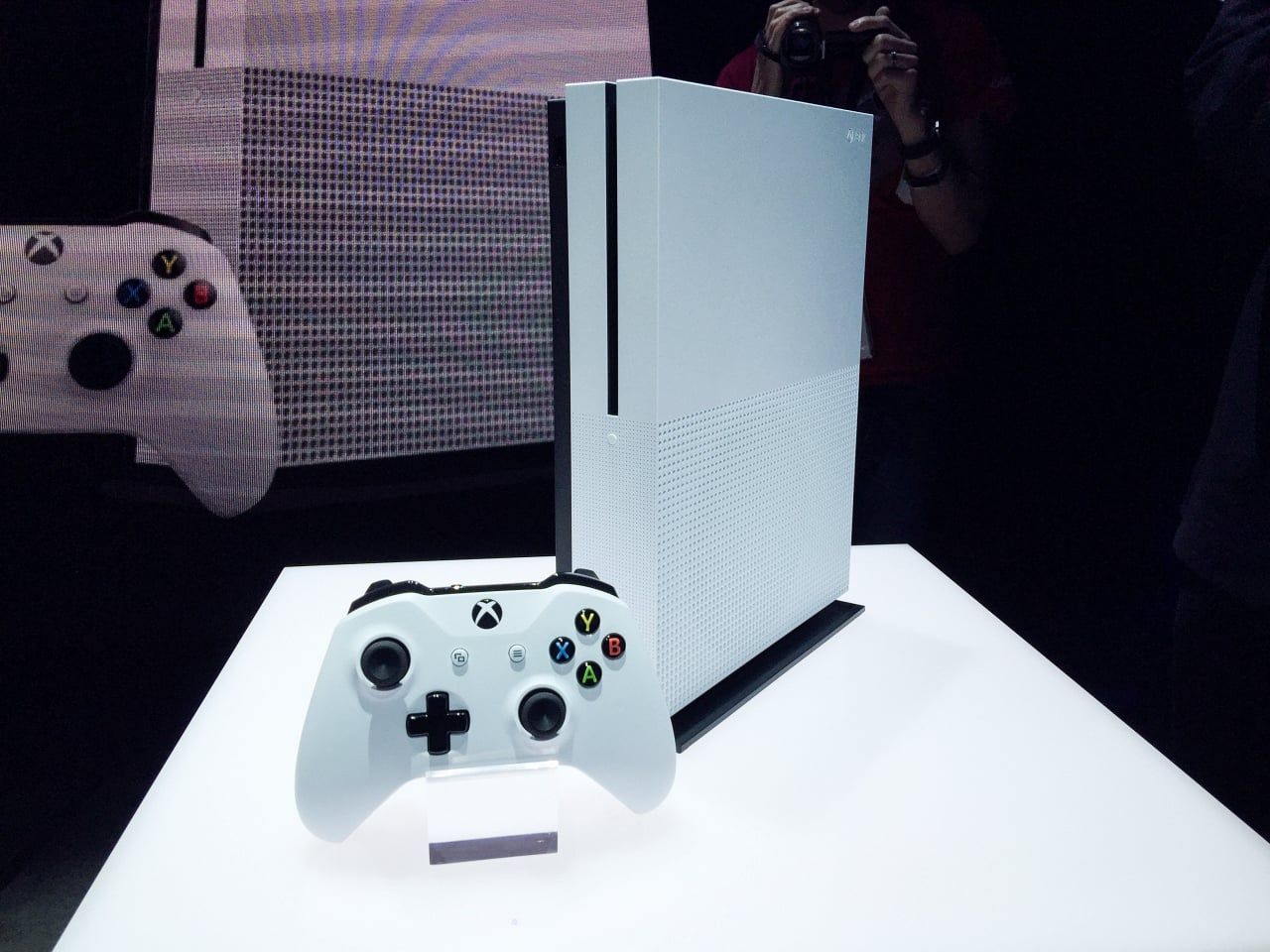 Microsoft no planea vender una consola nueva cada dos años